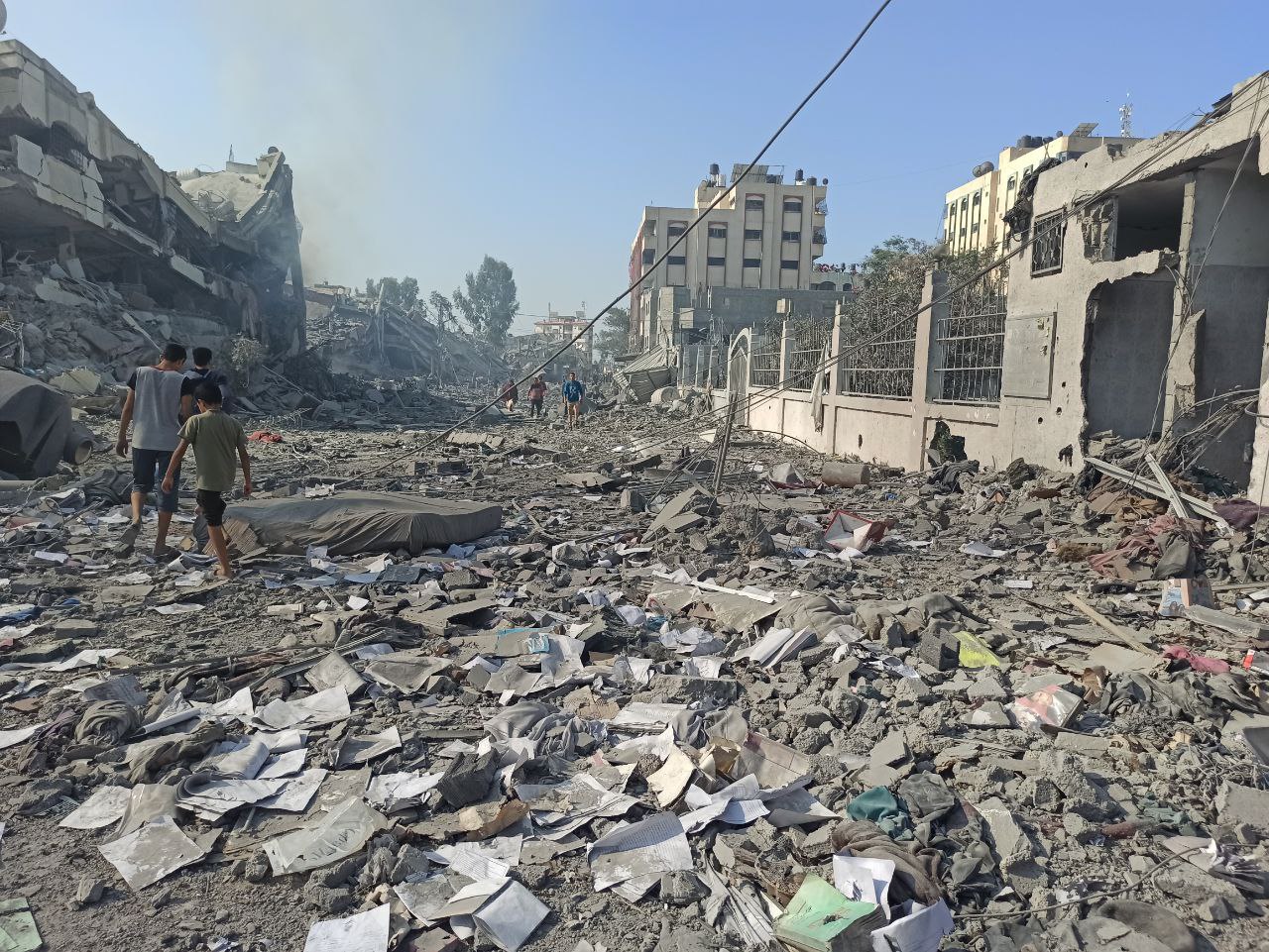حجم الدمار الذي خلفه القصف الصهيوني لـ 25 برج سكني في مدينة الزهراء وسط قطاع غزة